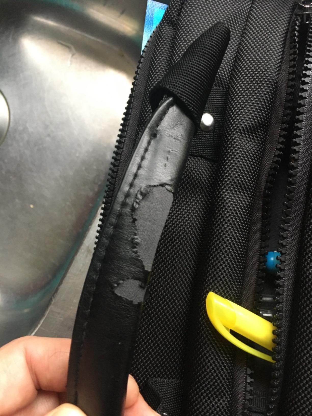 Case Logic Bryket BRYA111K sacoche 11,6" noir rembourrée