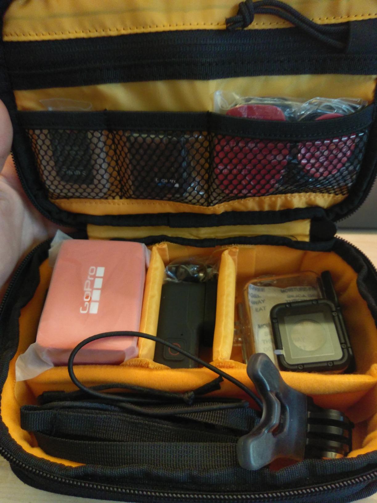 Case Logic SLRC-208 étui GoPro noir semi-rigide