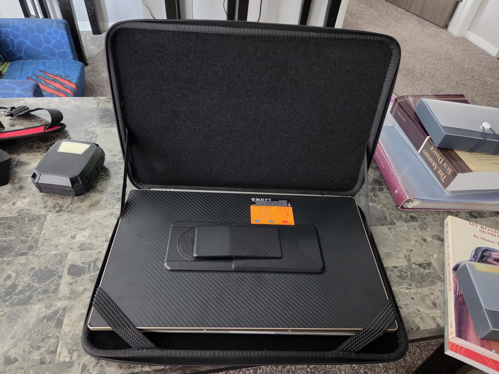 Smatree MS89 housse rigide 16 pouces noir Samsung