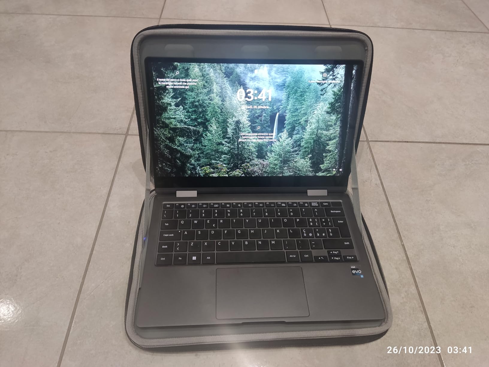 Smatree E613 housse PC 16" Galaxy Book5/4/3 Pro noir anti-choc
