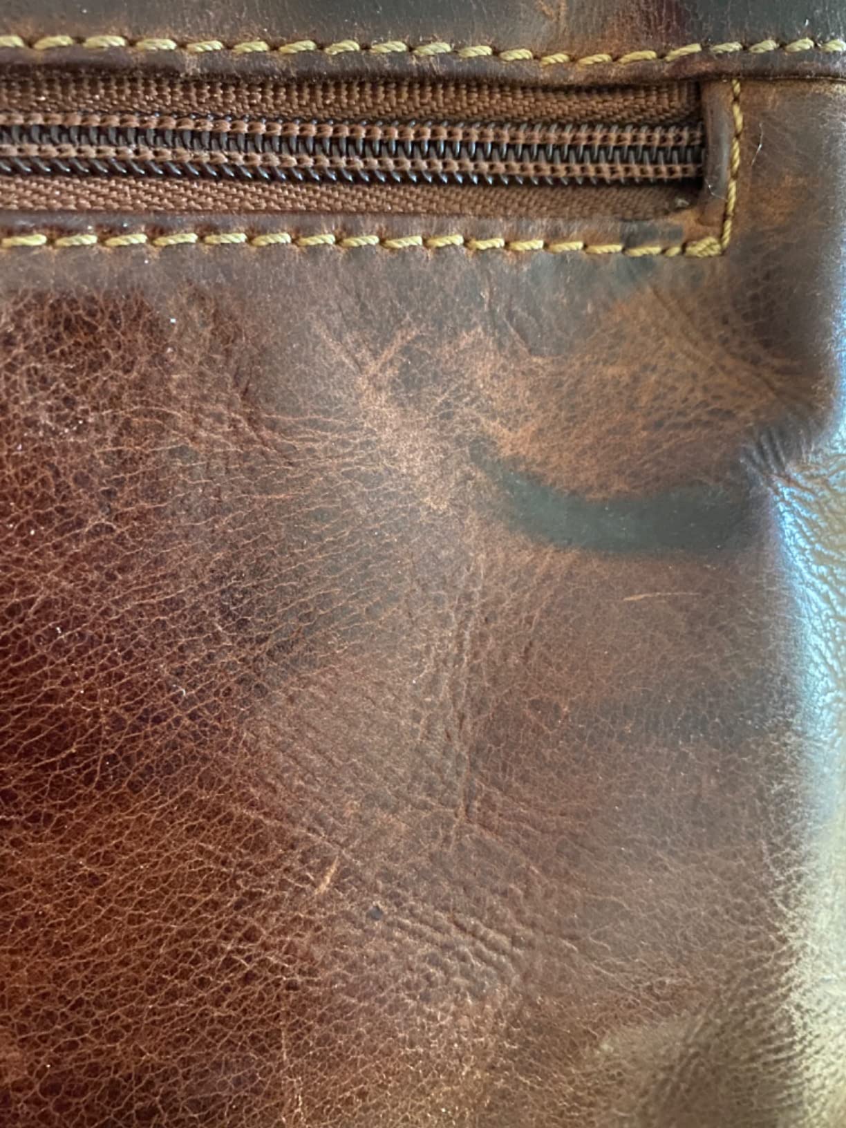 Visconti Jasper 18410 sac besace cuir tanné