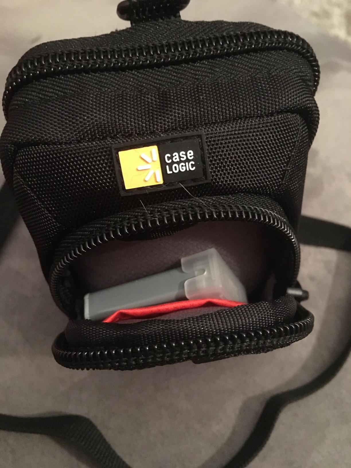 Case Logic DCB-302 étui appareil photo compact noir