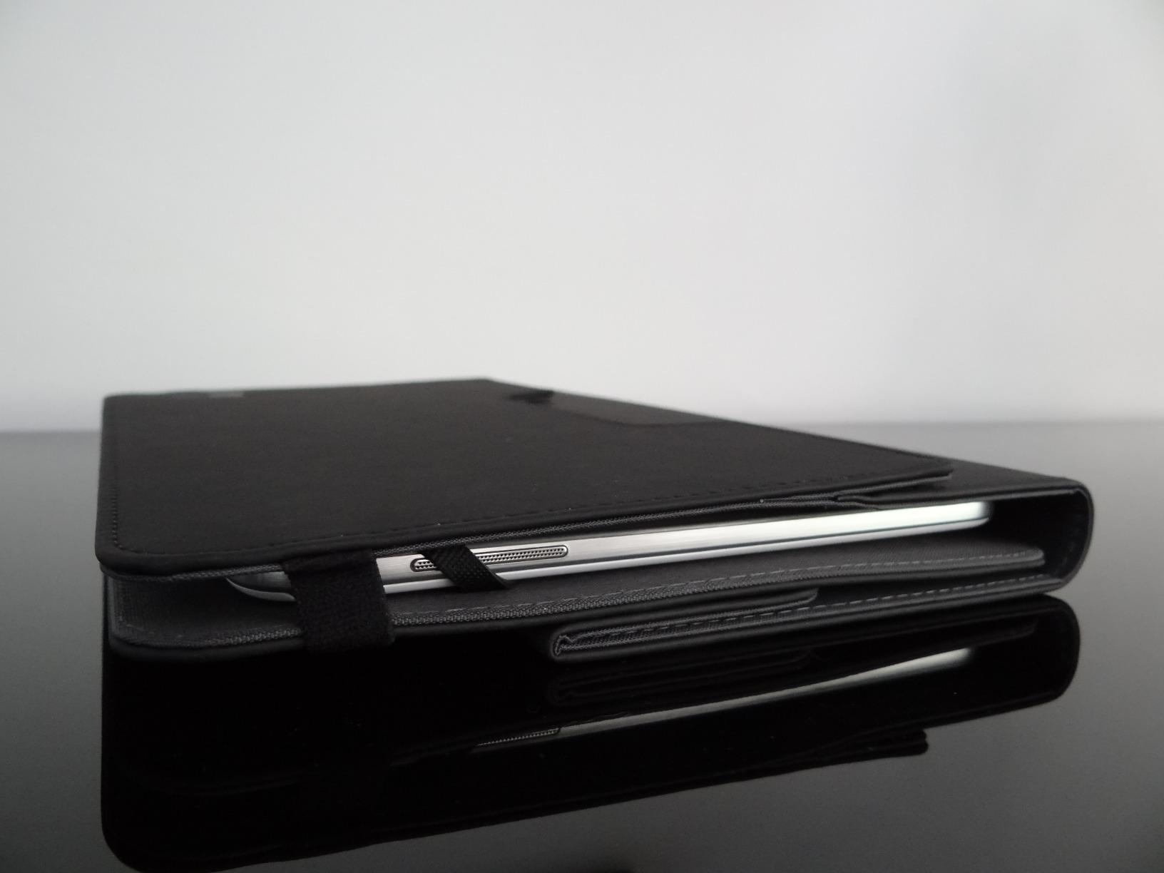 Case Logic Surefit Rotating Folio étui tablette 9-10 pouces noir