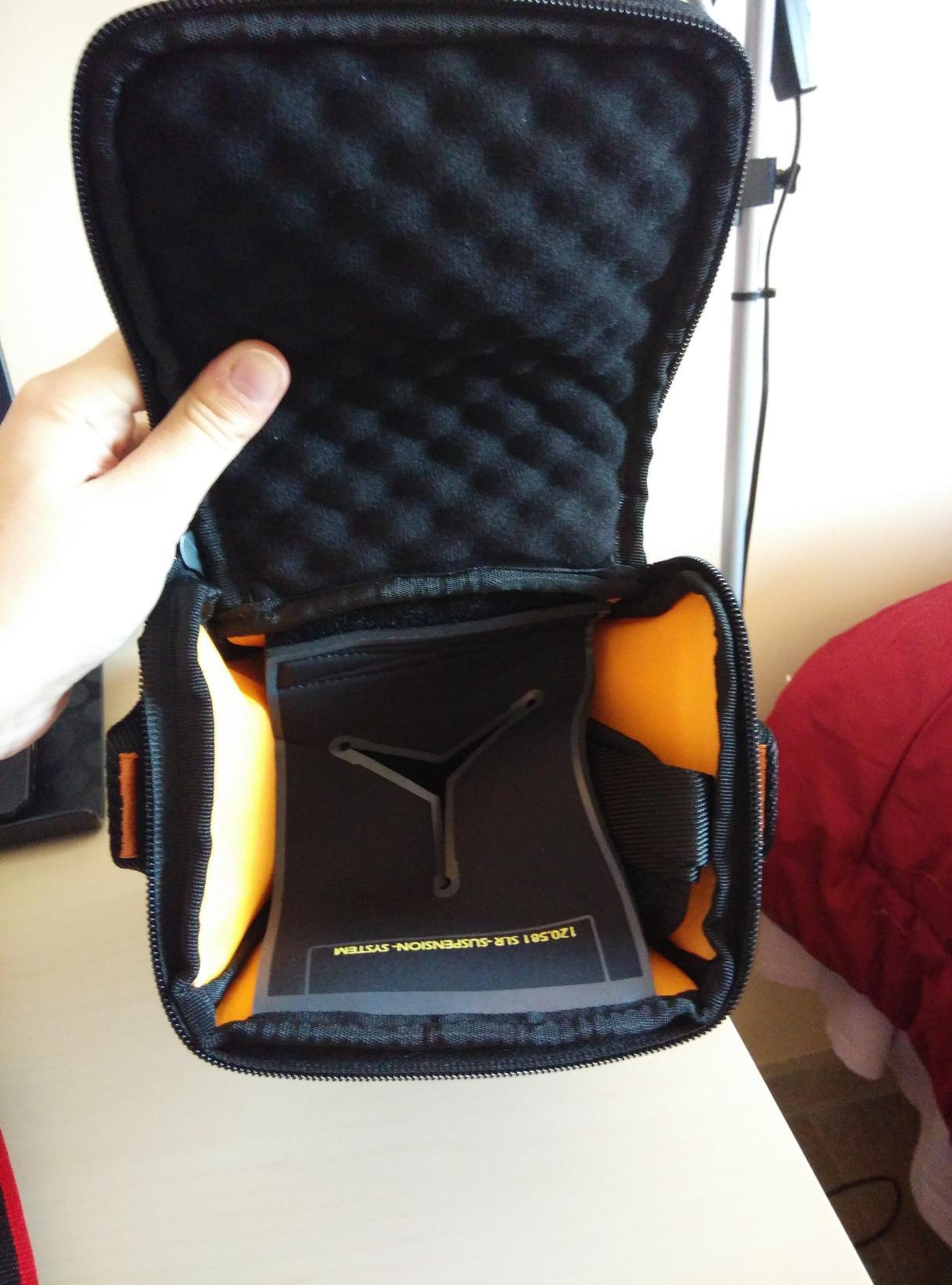 Case Logic SLRC-201 sacoche reflex à hamac