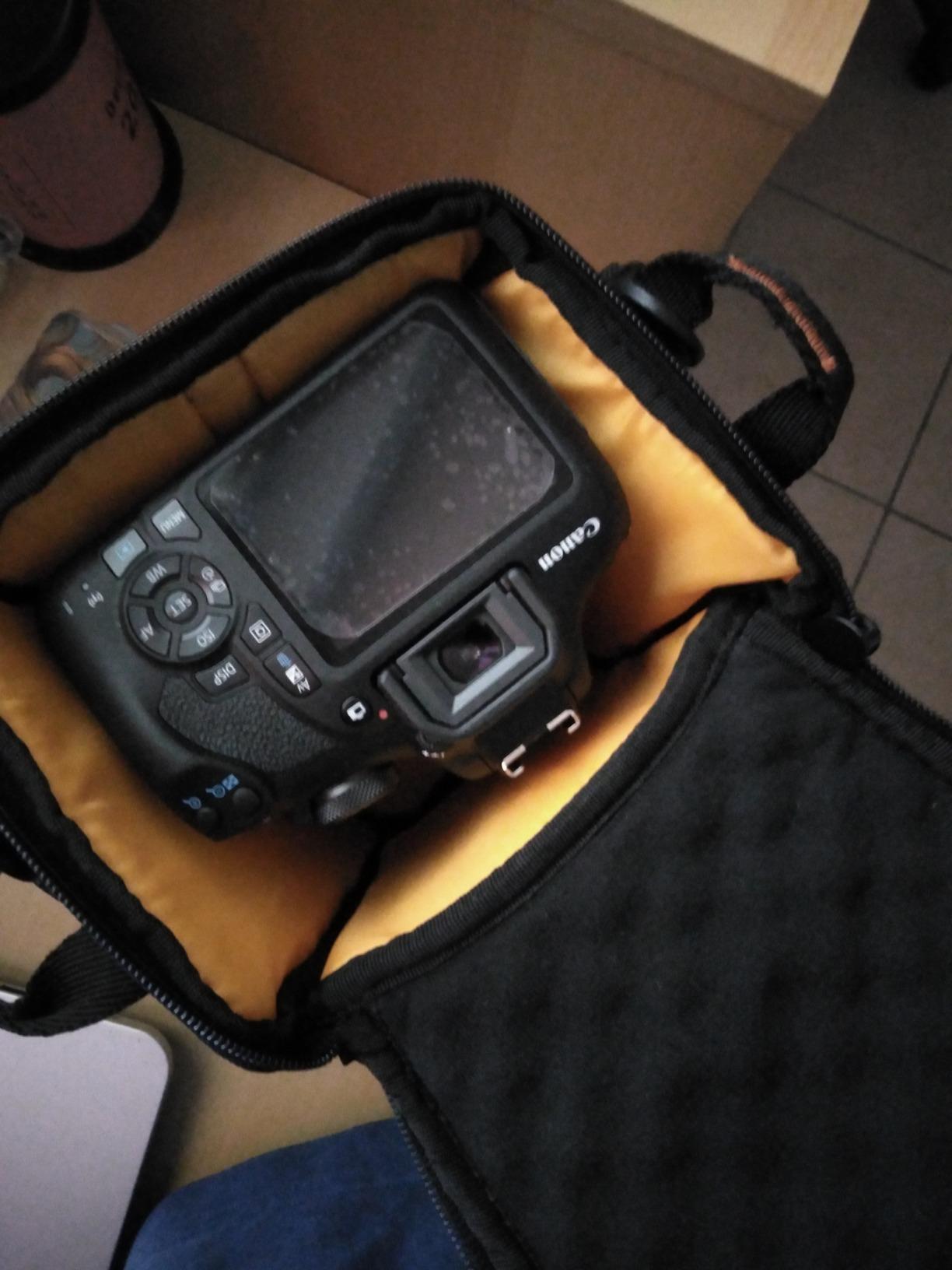 Case Logic SLRC200 housse appareil photo reflex noir semi-rigide