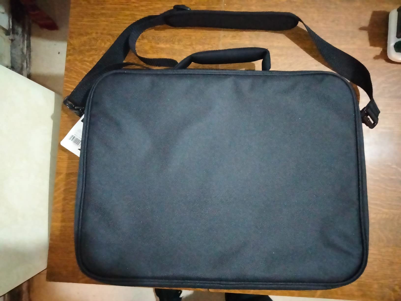 Case Logic VNCi217 sacoche ordinateur 17,3" noire