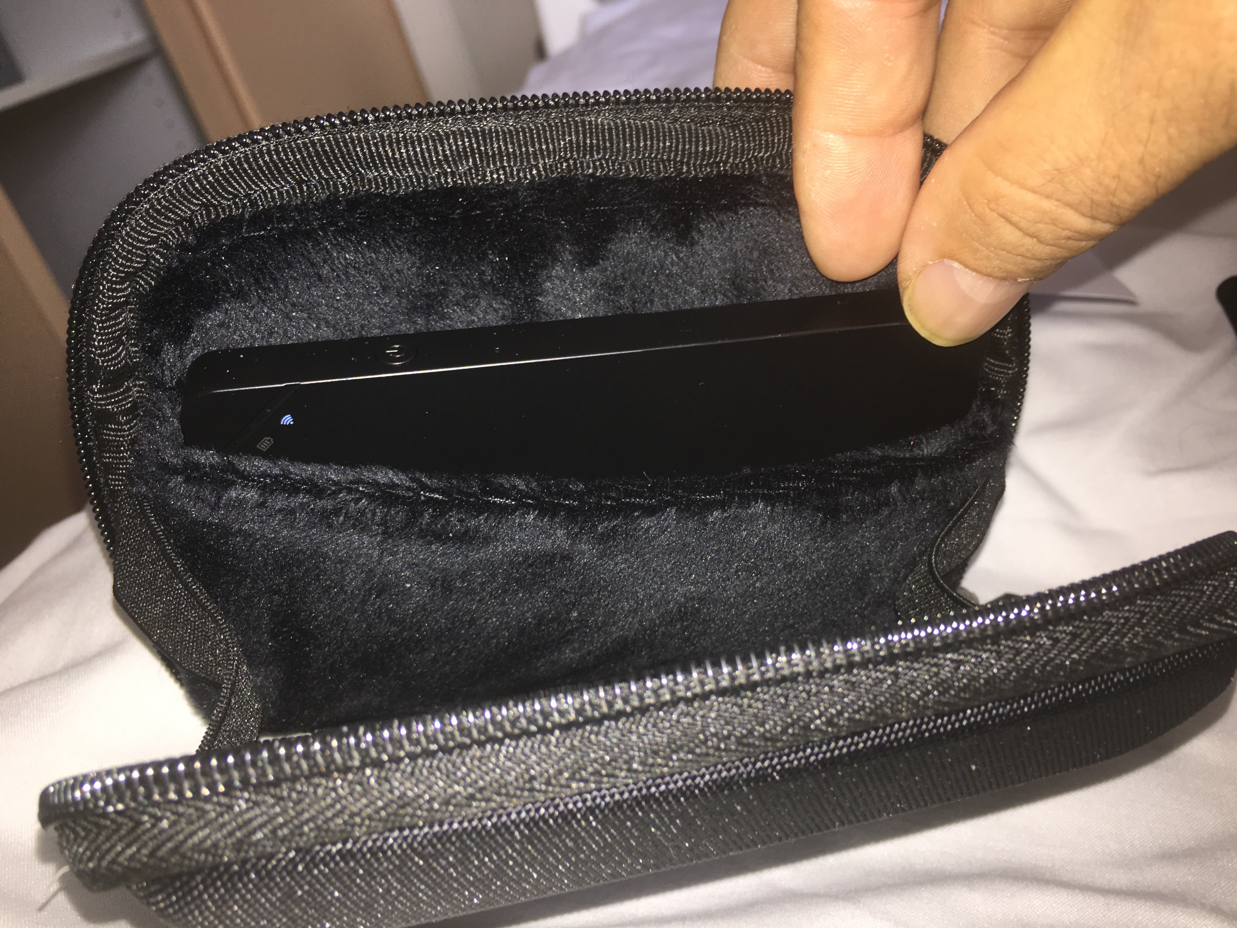 Case Logic GPSP2 sacoche GPS noir semi-rigide 4,3 pouces