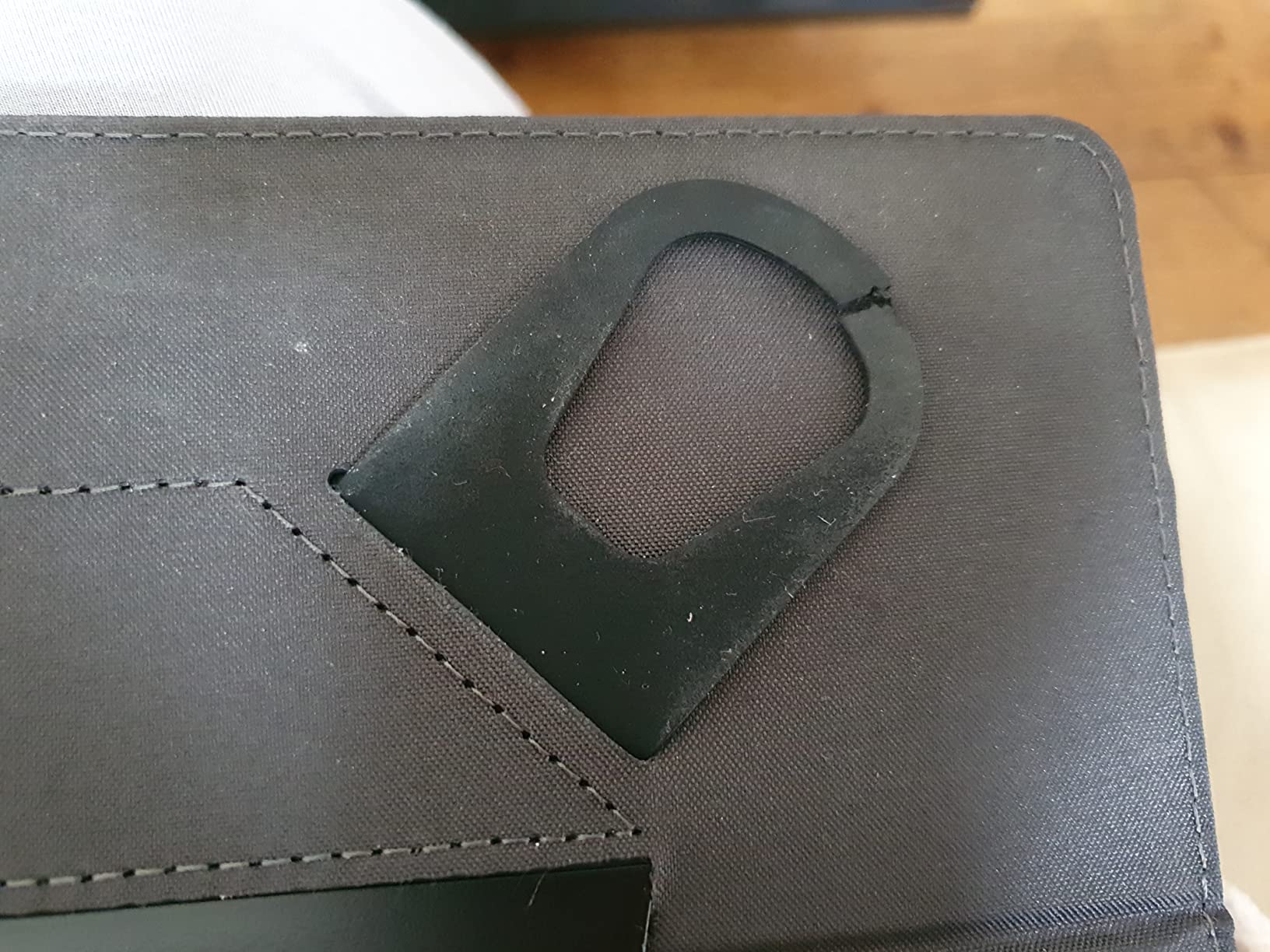 Case Logic CBUE-1110DG étui tablette 10" gris anthracite