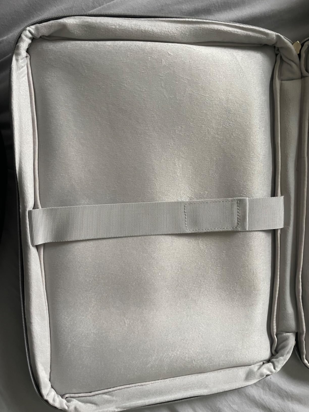 Domiso 15,6 pouces housse ordinateur noir zip doré fine