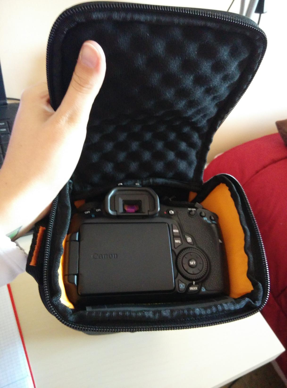 Case Logic SLRC-201 sacoche reflex à hamac