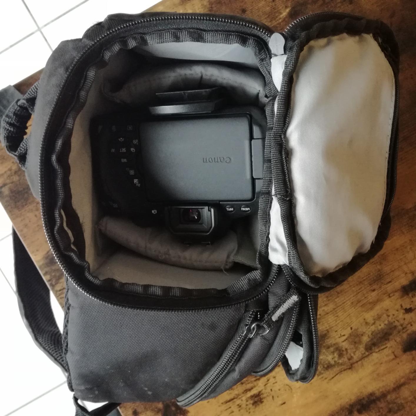 Case Logic TBC410K bandoulière photo reflex noir nylon