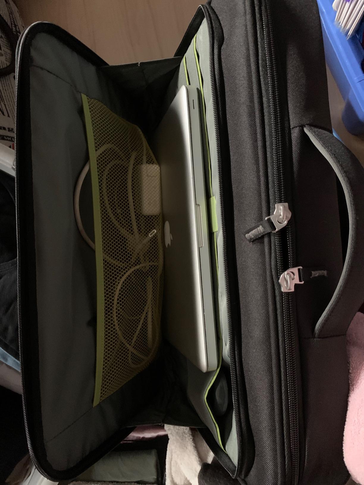 Case Logic PNC218 sacoche PC 17-18" noire nylon