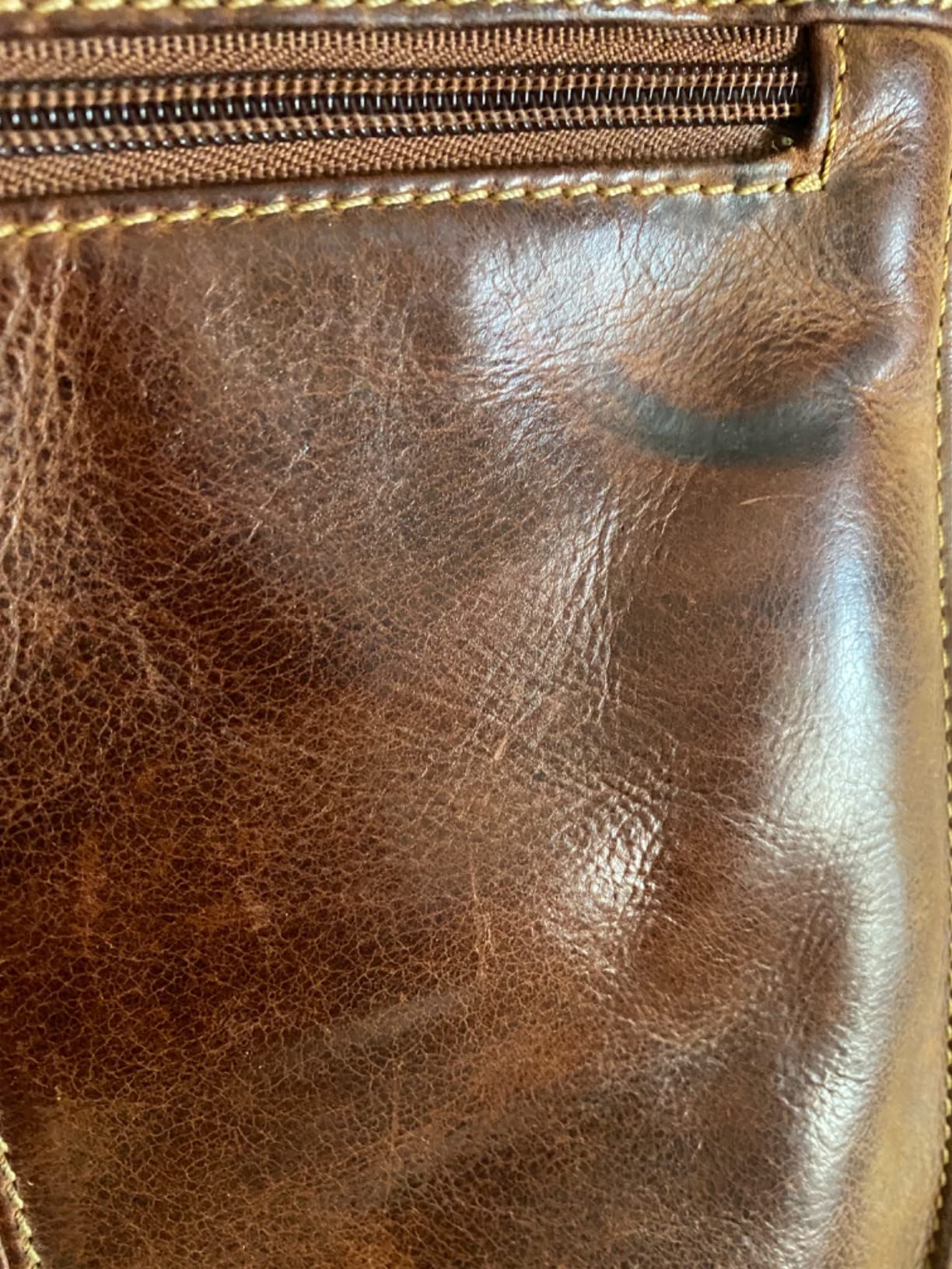 Visconti Jasper 18410 sac besace cuir tanné