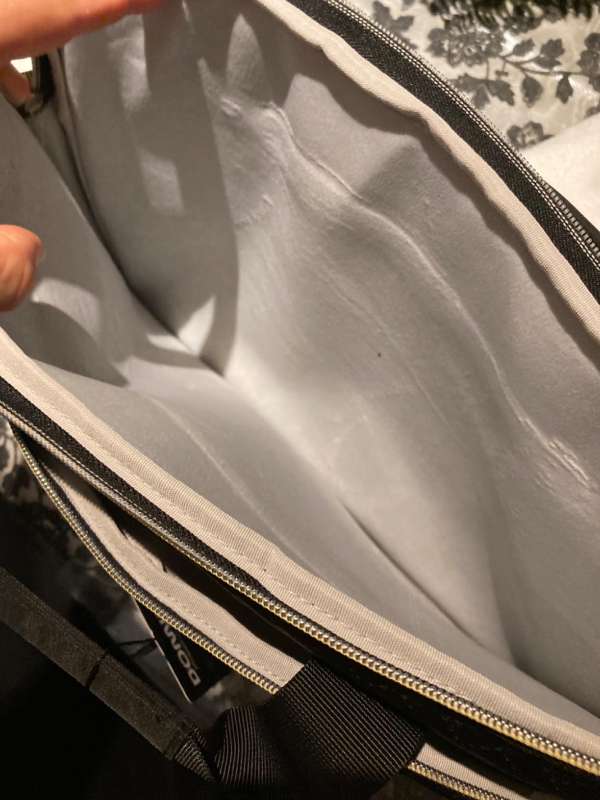 DOMISO 15,6 pouces sacoche ordinateur bandoulière noir zip doré