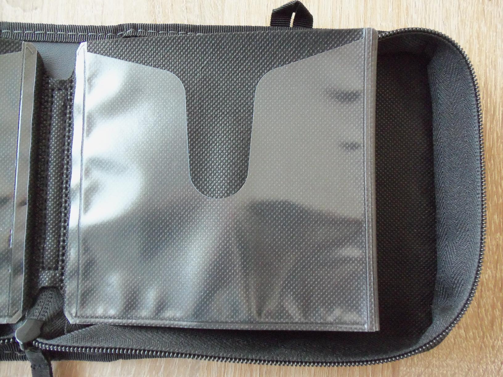 Case Logic CDW-32 Portefeuille CD 32 Disques Noir
