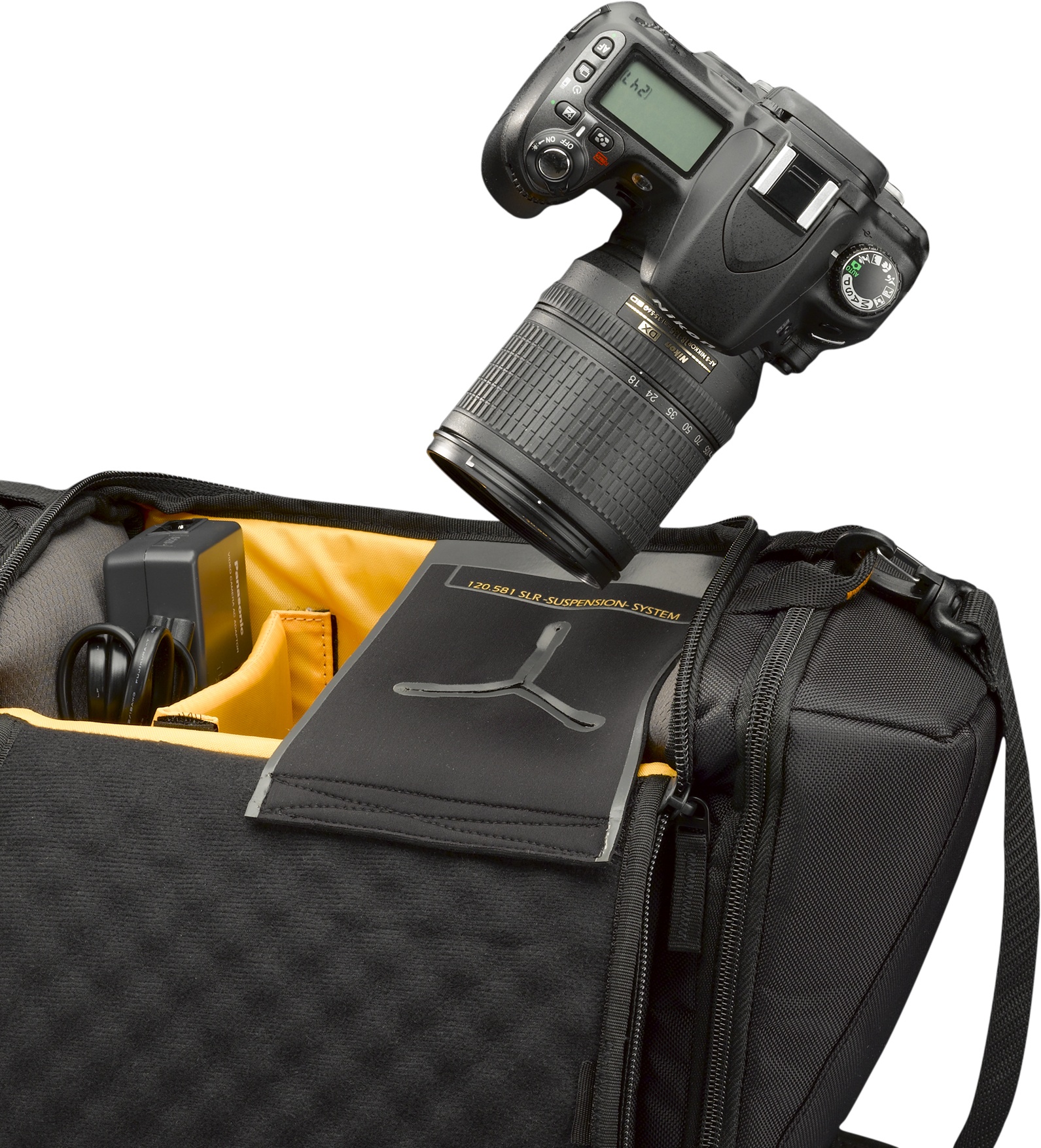 Case Logic SLRC203 housse reflex semi-rigide noir zoom