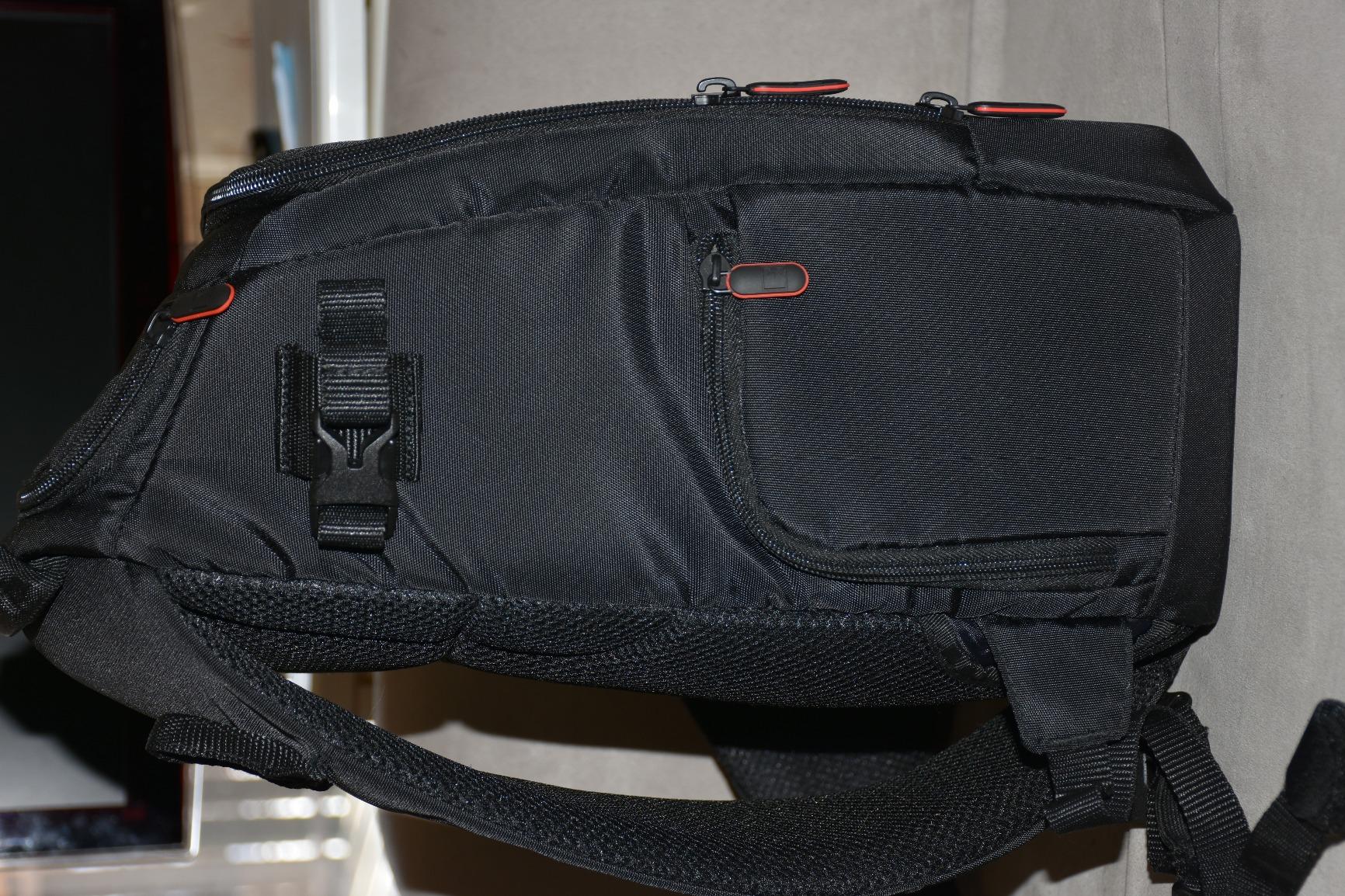 Case Logic DCB-308 sac bandoulière reflex noir séparateurs